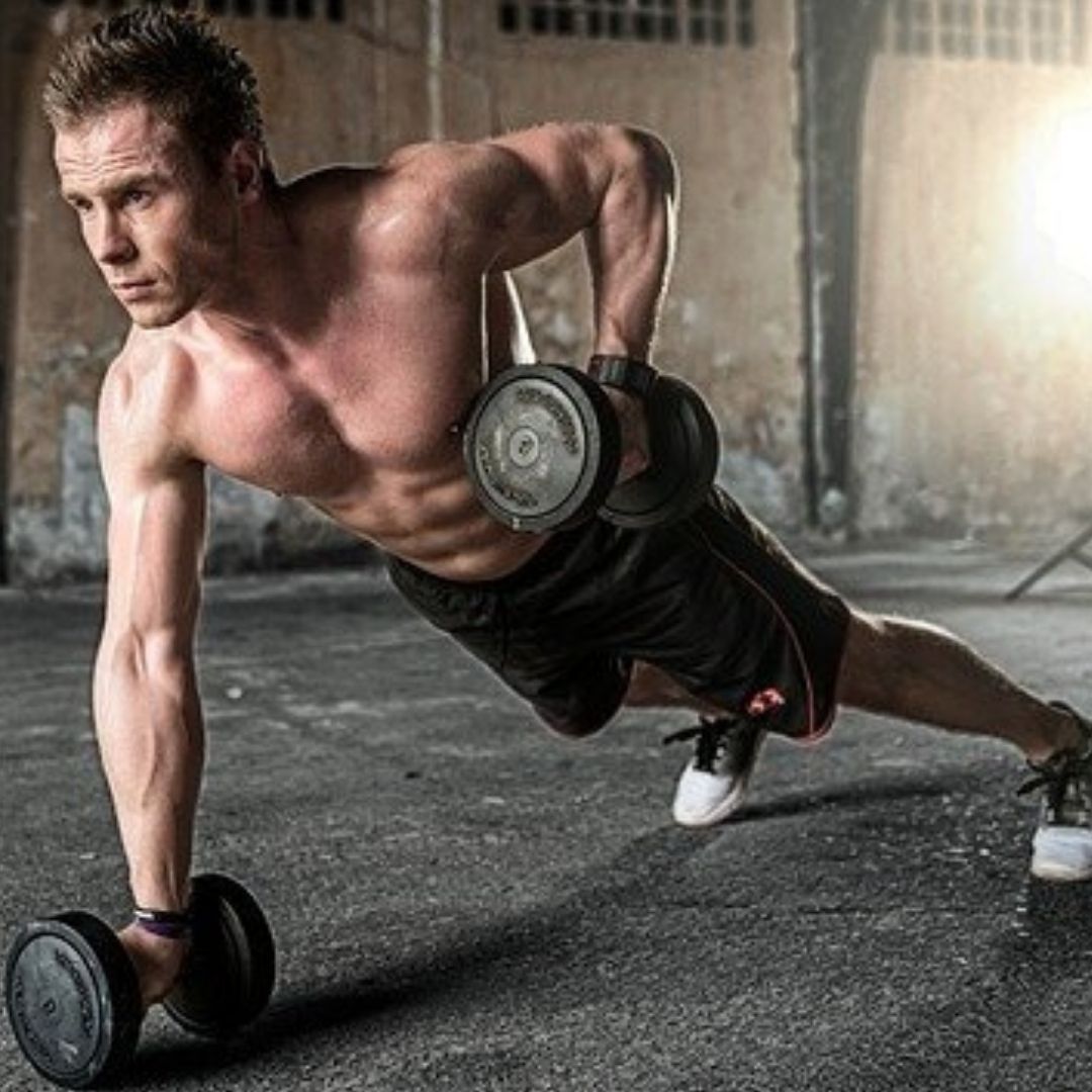 This 4-Move Workout Combines Weights and Cardio for a Big Session